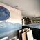 rivestimento_murale_in_piastrelle_artistiche_e_texture_naturali___showroom_living_progetto_casa_castiglione_olona